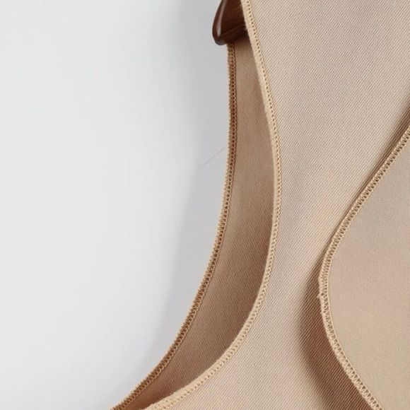 Cream vest​ - Picture 5 of 5